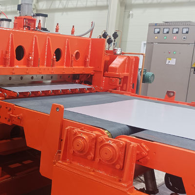 Équipement de découpe croisée de bobines d'acier de 12000 mm pour usine de fabrication
