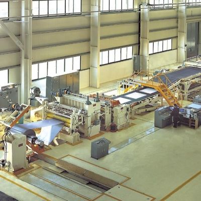 Machine à tondre les bobines d'acier avec 380V et épaisseur de matériau de 3 mm