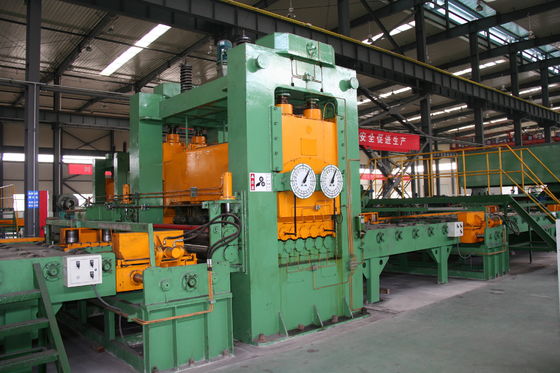 Machine de redressement et de remontage de bobines en acier de 80 kg pour tôles ou bobines métalliques