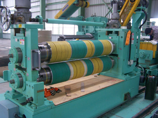 35T Capacité de poids de bobine Machine de cisaillement de bobine d'acier pour l'industrie minière énergétique Durable