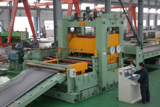13 mm ligne de bobine d'acier à décapage laminée à chaud pour l'acier