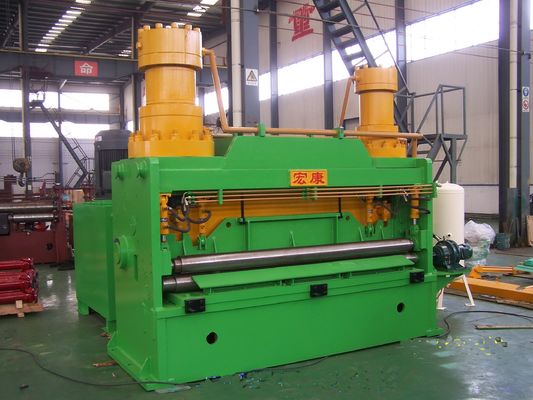 Machine de cisaillement de bobine d'acier pour une coupe lisse et précise 168KW
