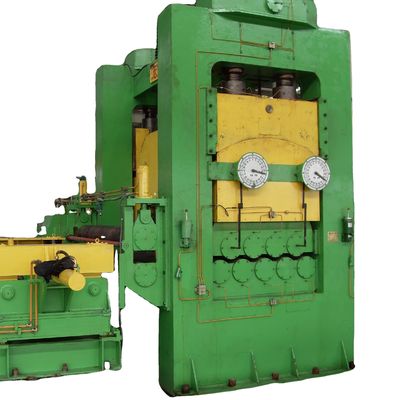 Nivelateur de tôle ou de bobine d'acier avec structure en acier et taille 5000*3500*2500mm
