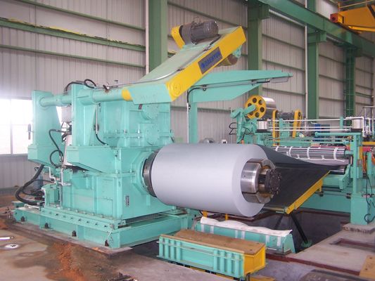 PLC contrôlé en acier bobine découler ligne de rajustement de découpe et de recouvrement pour la sortie