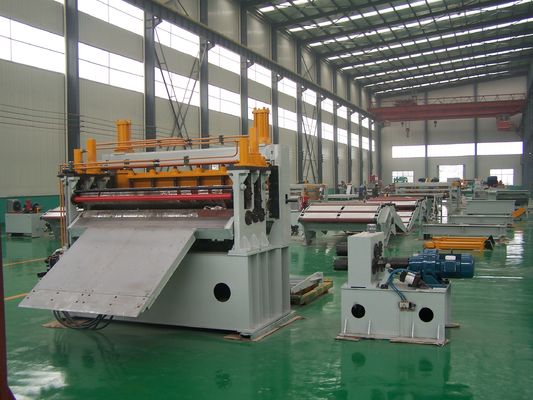 Ligne de découpe de bobine d'acier avec composants de base pompe et décoiling