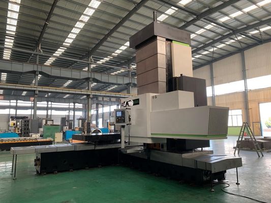 Machine de fraisage à haute précision avec 600 mm d'axe W et contrôle PLC avancé