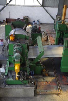 Machine de découpe automatique de bobine d'acier