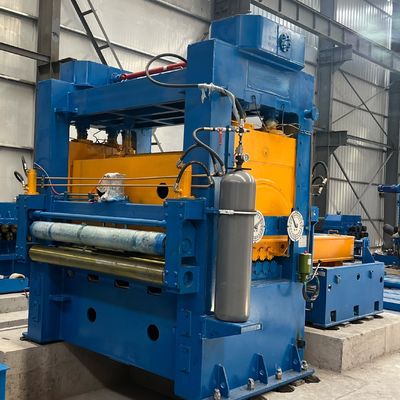 Machine d'aplatissement de tôles d'acier à levage avec composants de noyau d'engrenage et conception à engrenage