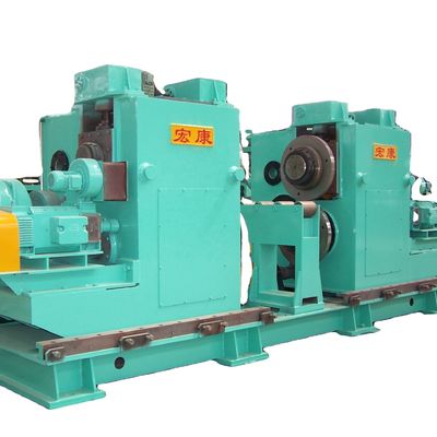 Machine de découpe de bobines d'acier avec une productivité élevée de levage et de cisaillement