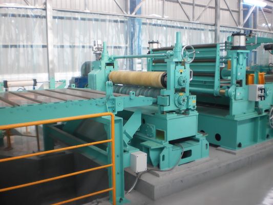 380V CNC ligne de production de levage et de cisaillement pour le redressement de bobines d'acier