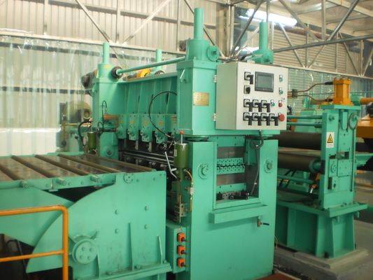 380V CNC ligne de production de levage et de cisaillement pour le redressement de bobines d'acier
