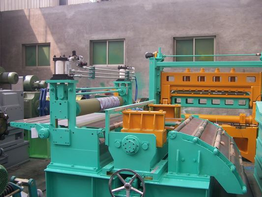 380V CNC ligne de production de levage et de cisaillement pour le redressement de bobines d'acier