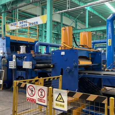 Machine de découpe de bobines métalliques de poids de bobine de 35 T avec des composants de noyau de pompe avancés