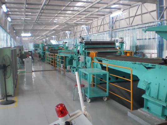 240 kW ligne de combinaison de cisaillement volant à haute productivité de décoiling de bobine métallique