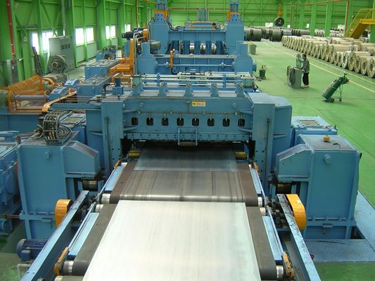 Ligne d'empilage de rouleaux de rouleaux en acier inoxydable de nivellement et de cisaillement à haute productivité