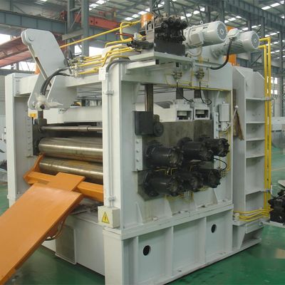 2000 20000 mm Largeur de coupe Machine de découpe de bobine d'acier avec coupe et tension 380V