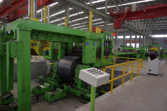 Machine de découpe à la longueur avec vitesse de découpe de 0 à 60 M/min